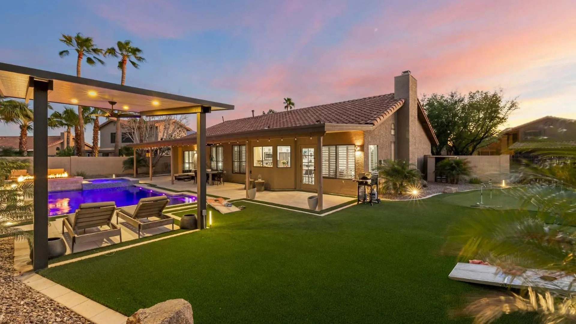 Casa vacanze Backyard Bliss - Firepit Putt Play Pool & Spa Phoenix Stati Uniti
